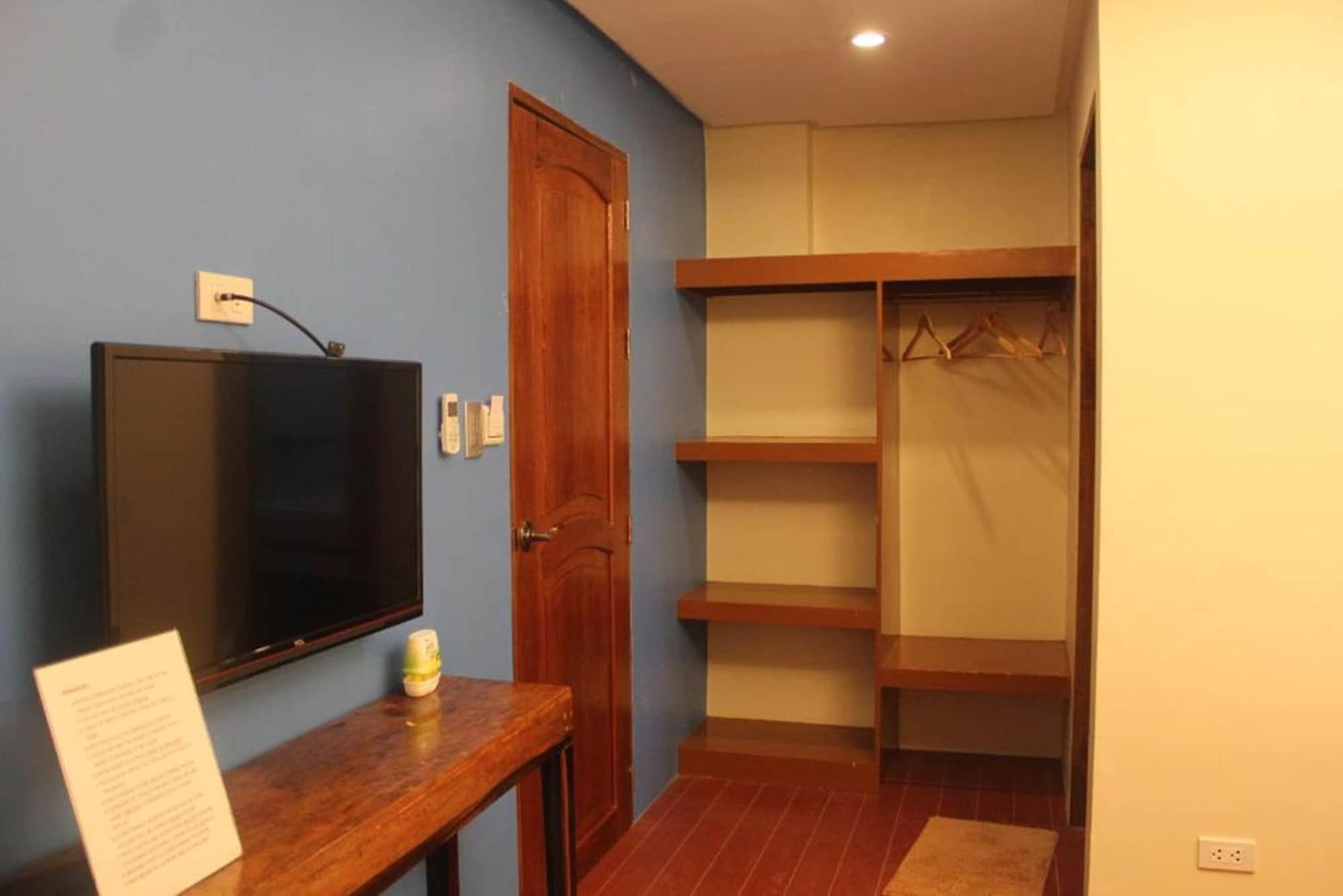 Aqua Travel Lodge เอลนิโด ภายนอก รูปภาพ