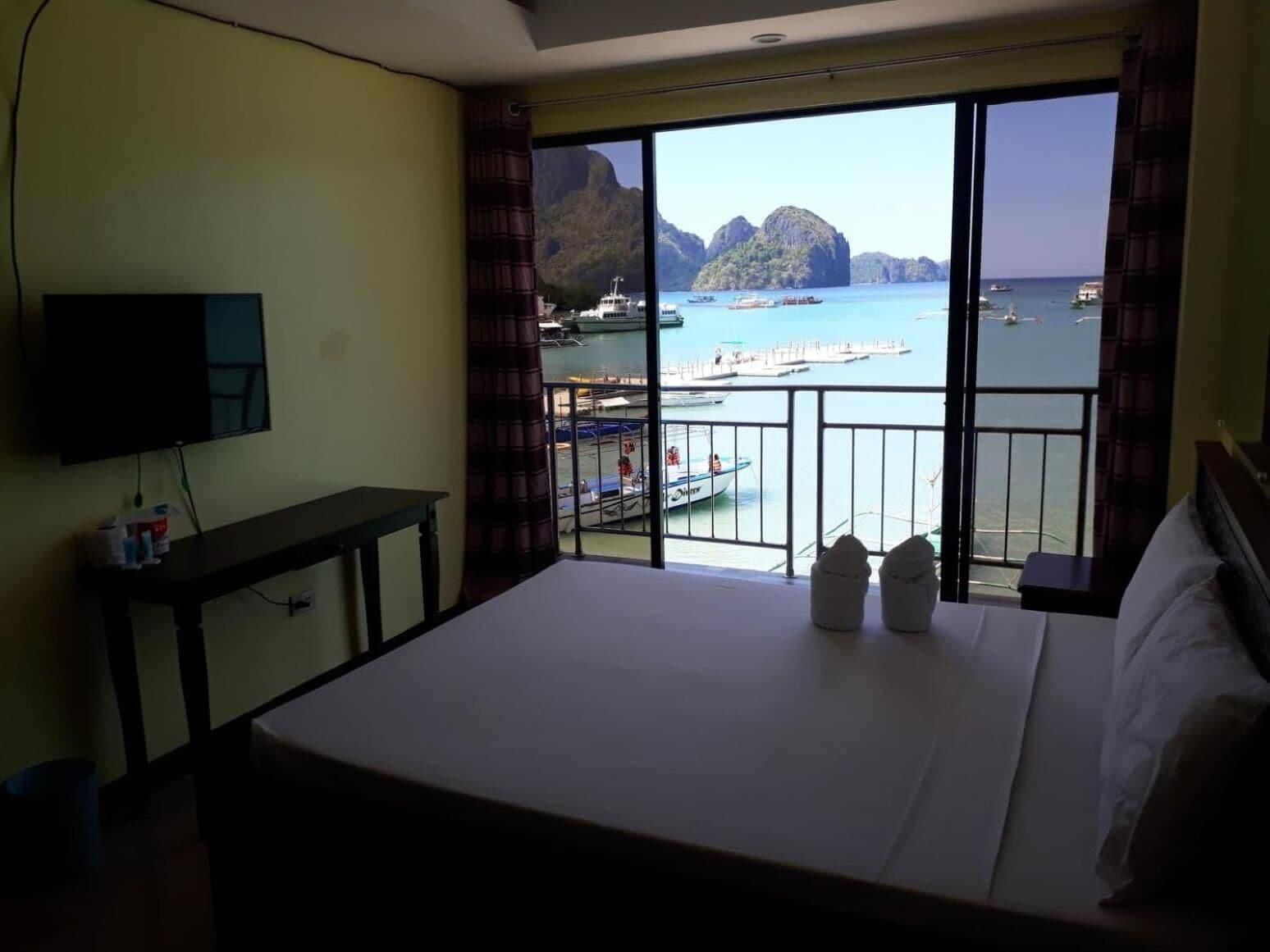 Aqua Travel Lodge เอลนิโด ภายนอก รูปภาพ