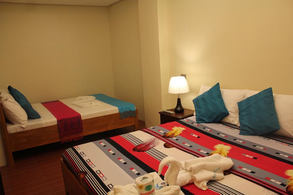 Aqua Travel Lodge เอลนิโด ภายนอก รูปภาพ